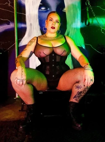 Madam Cruella — 1 / 3