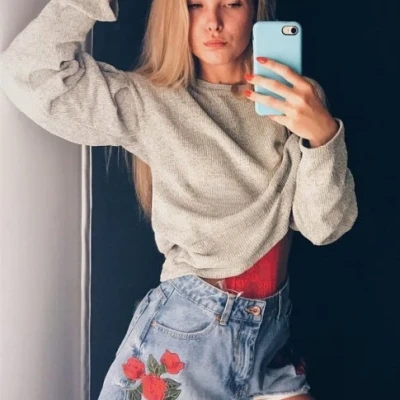 Alizze, Escort, Paris