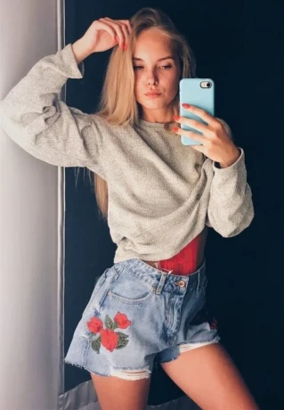 Alizze — 1 / 4