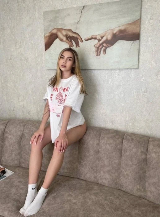 Vanessa — 4 / 6