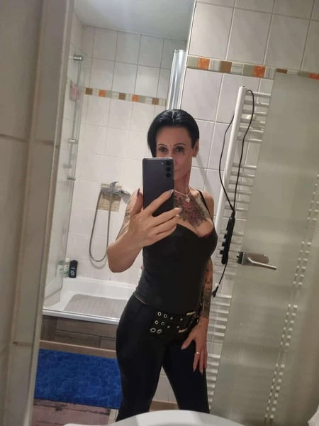Syssy Nur Fur Kurze Zeit, Escort, Leipzig