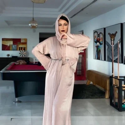 Martel, Escort, Dubai