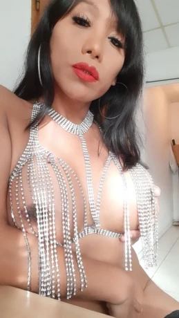 Laura Donna — 3 / 12