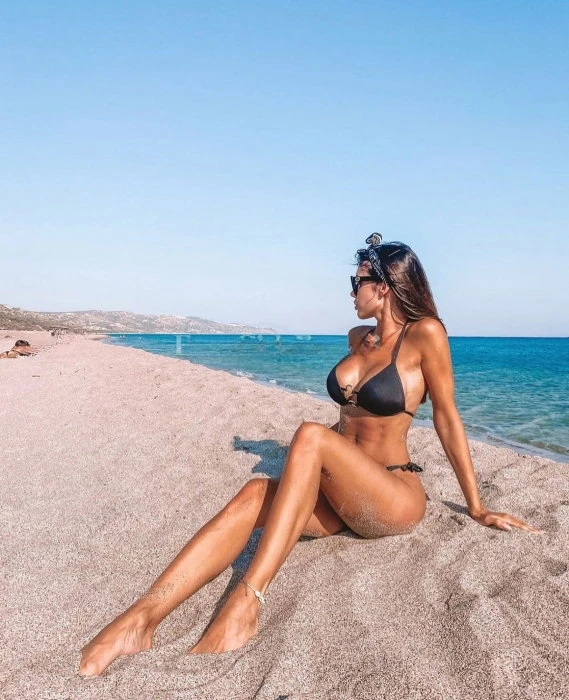 Roma, Escort, Paris