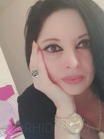 Viviana — 4 / 10