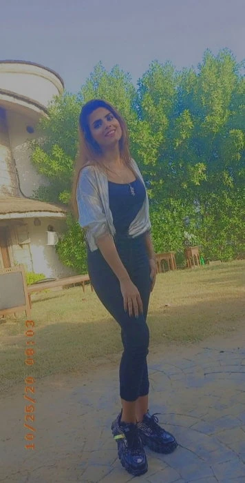 Sara Student Girl, Escort, Dubai