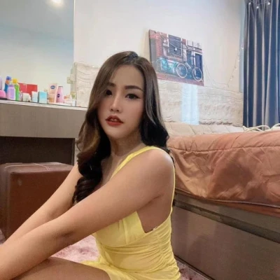 Polly, Escort, Abu Dhabi