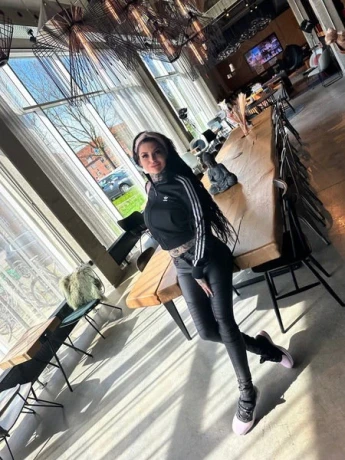 Merry4fun AV — 8 / 9