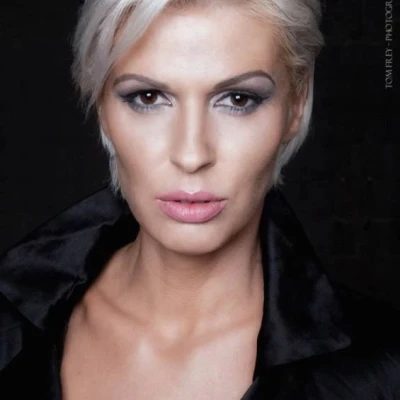 Medusa Manie, Escort, Dresden