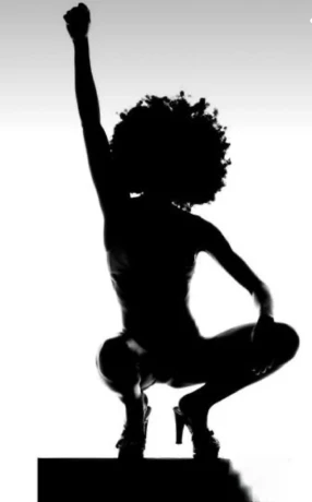 Frau Maedchen — 2 / 3