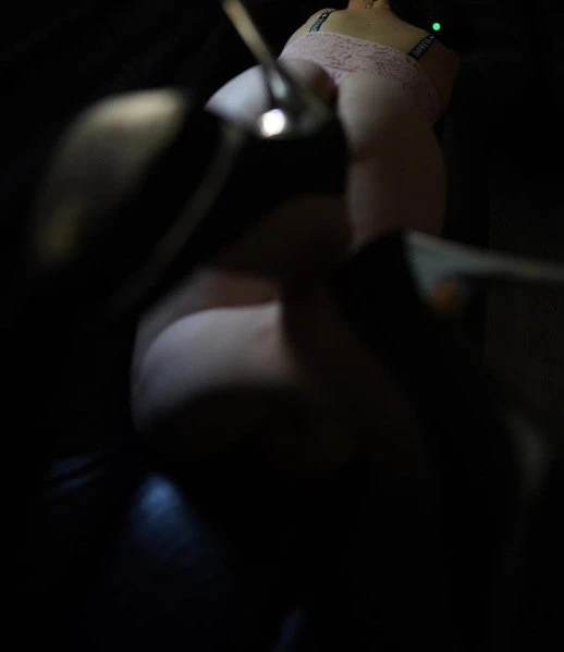 Kamilla, Escort, Essen