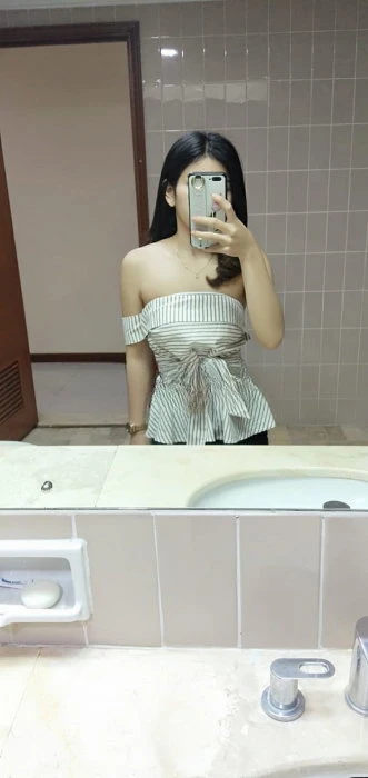 Dinda Aulia, Escort, Pekanbaru