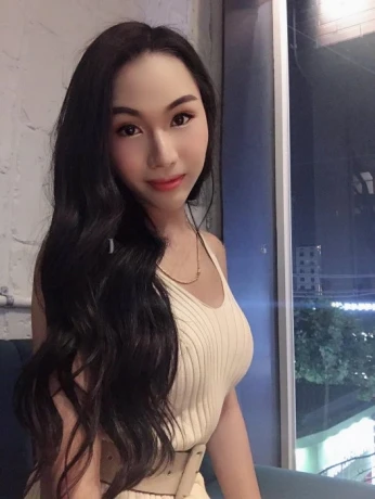 Shemale Mamo — 1 / 7