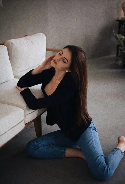Zaina, Escort, Dubai