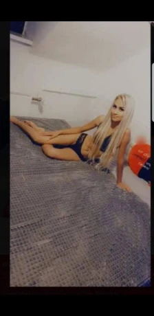 Melissahott — 8 / 9