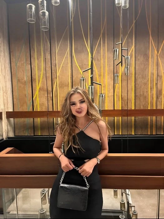 Lisa, Escort, Istanbul