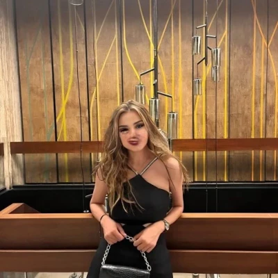 Lisa, Escort, Istanbul