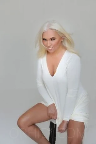 Noa bei Passion — 1 / 2