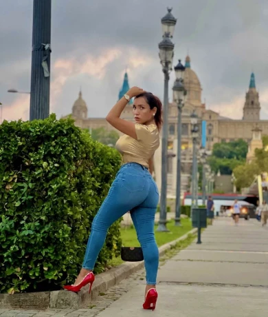 Ambar Latina — 11 / 12