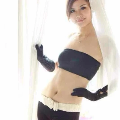 Kaya, Escort, Munich