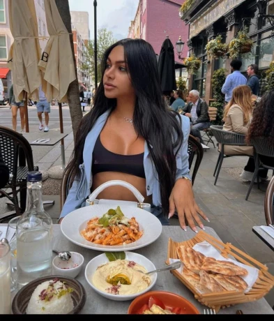 Fantasy Ts — 7 / 12