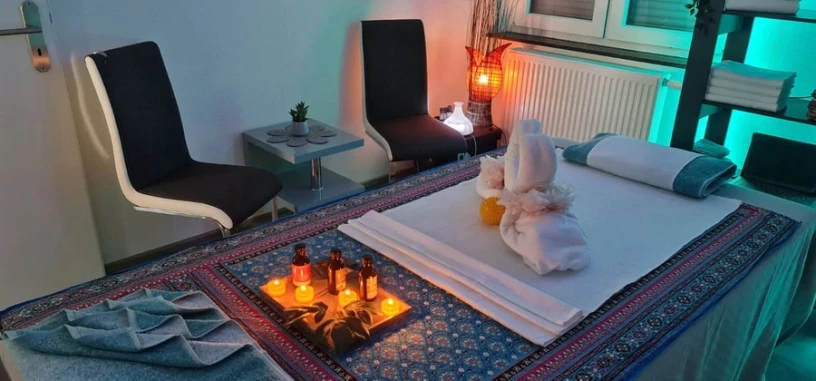 Amina Nur Mit Termin — 3 / 12