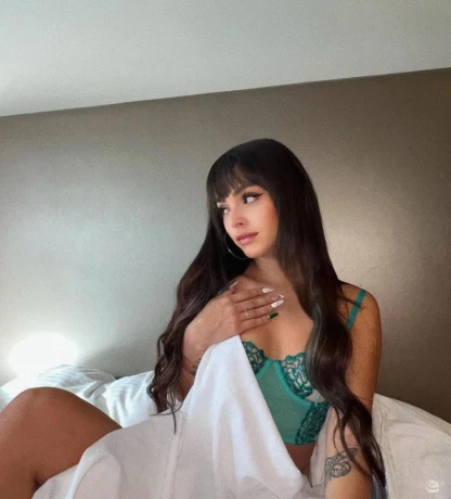 Nynphomanin Heiss Junge Baden Top Diskret — 2 / 5