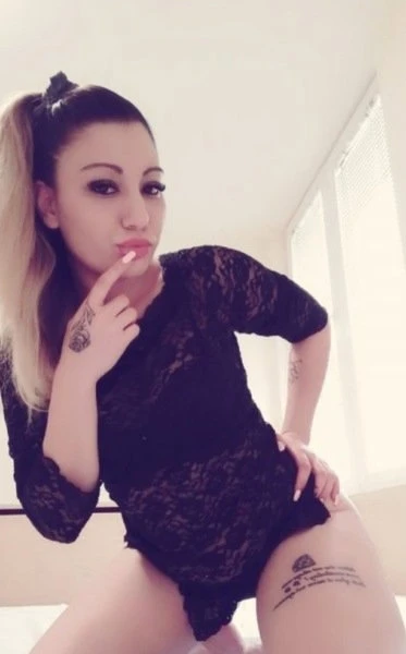Pamela218 — 4 / 5