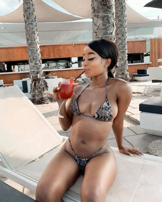 Vera, Escort, Accra
