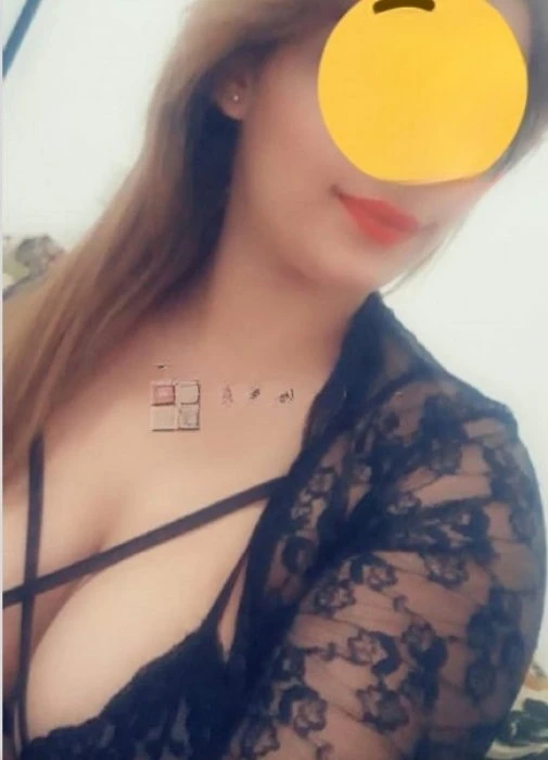 Sarah, Escort, Casablanca