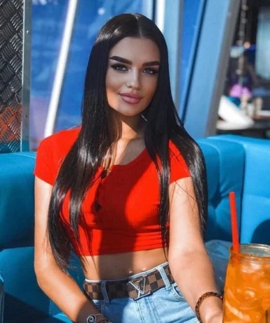 Sexy Jolinna — 5 / 8