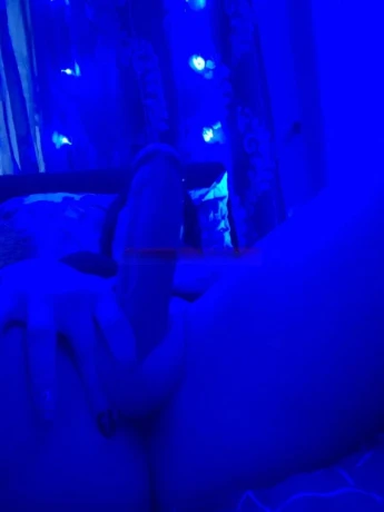 Dayana Hernandez — 3 / 12