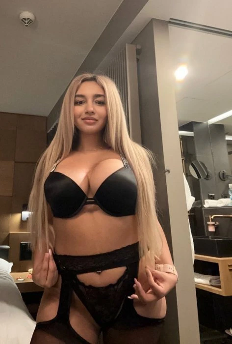 Milena — 3 / 5