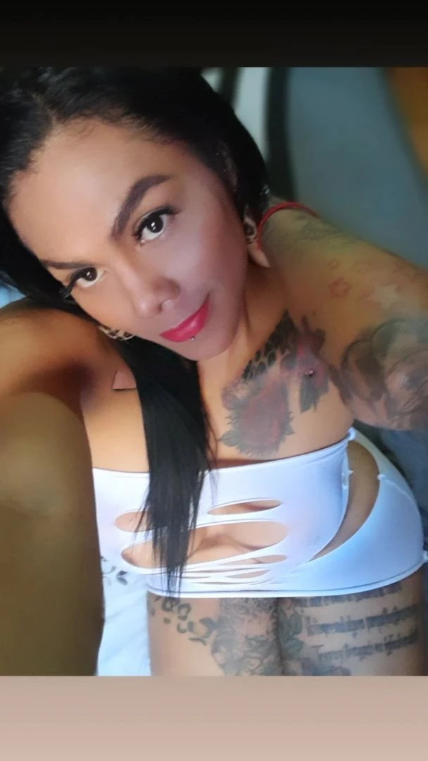 Melani Altamirano — 10 / 12