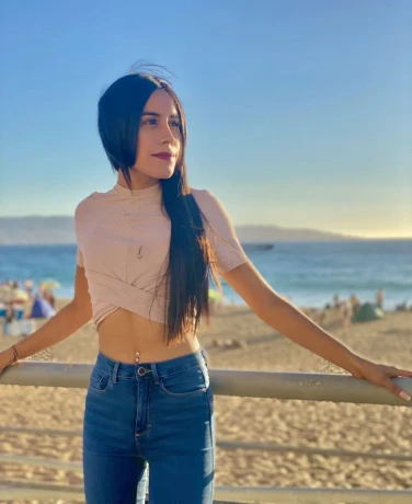 Sophie Chilena — 7 / 12