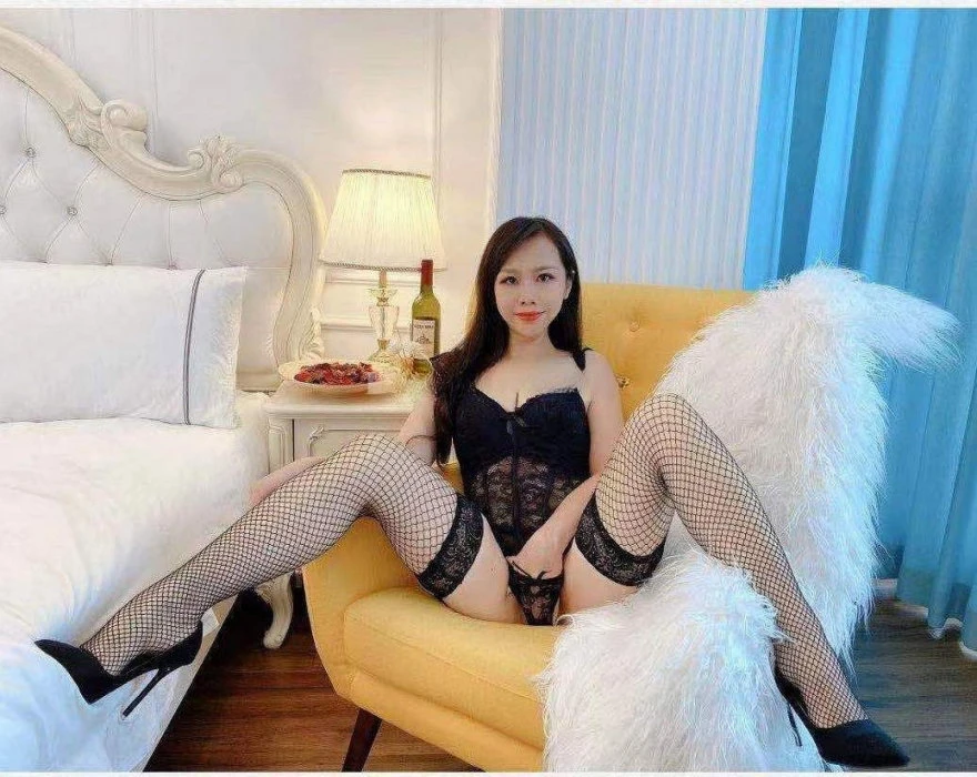 Tina, Escort, Riyadh