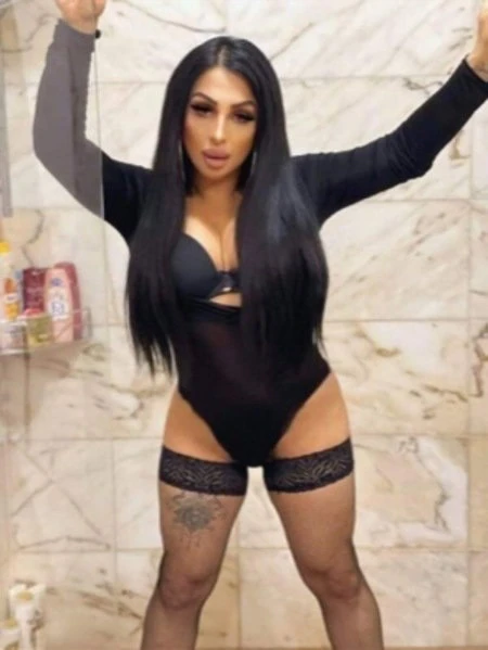TS Nati Queen — 3 / 4