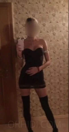 Skinny Joy aus Deutschland — 6 / 11