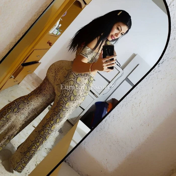 Vinita, Escort, Barka’