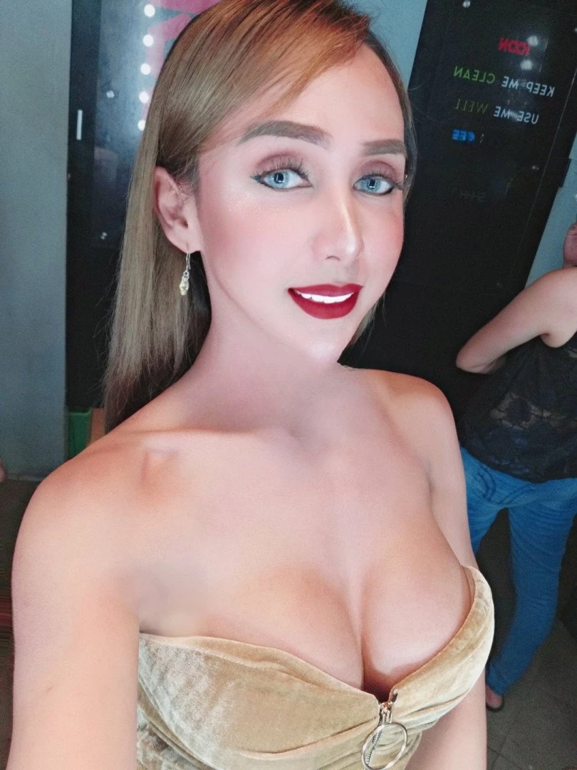 Shanewafa — 7 / 9