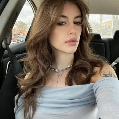 Dzhoi, Escort, Paris