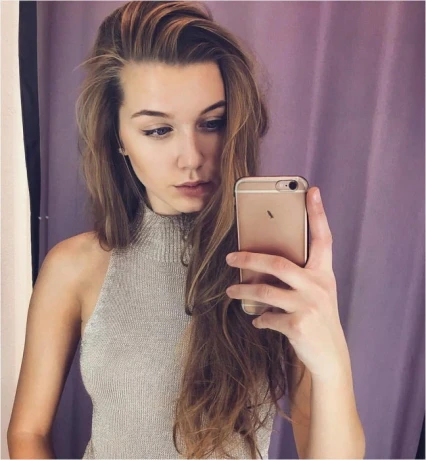 Shantal — 4 / 7