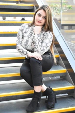 Ash Khan ViP — 3 / 5