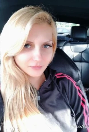Bianca — 2 / 8