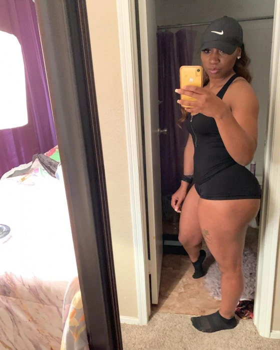 Linda — 2 / 3