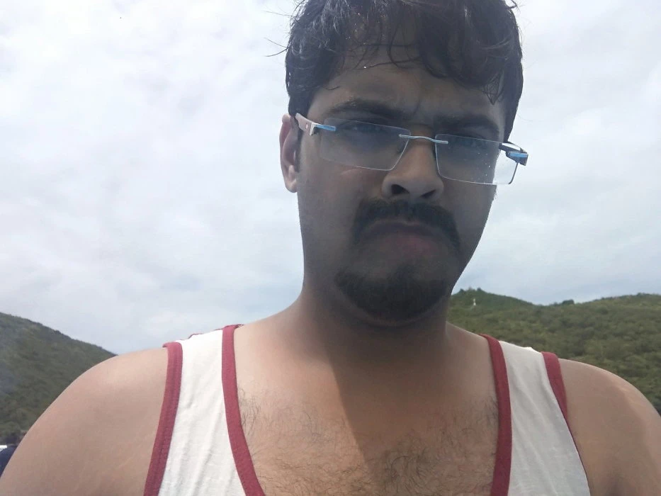 Anirudh, Escort, Delhi
