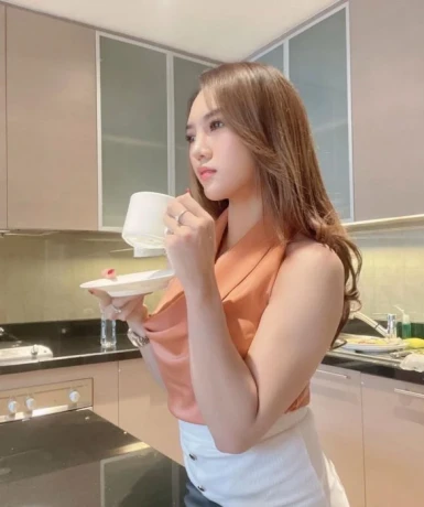 Celine Evelin — 3 / 8