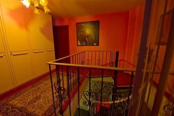 Kleines Laufhaus — 14 / 20