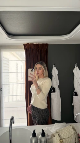 Clara Ludovice — 2 / 15