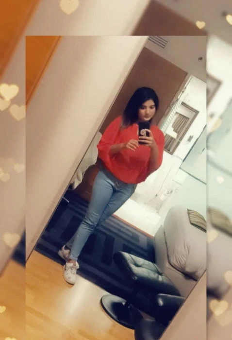 Noor Choudhary — 2 / 9